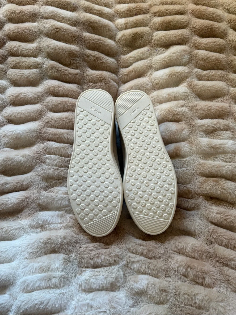 Dr. Scholl's Women’s Beige Slip-On Sneakers